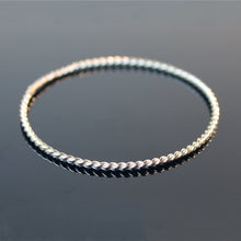 Lade das Bild in den Galerie-Viewer, Kordelarmreif Silber