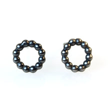 Lade das Bild in den Galerie-Viewer, Ohrstecker Dots geschwärzt