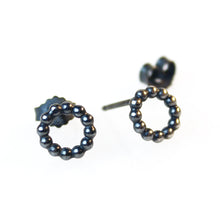 Lade das Bild in den Galerie-Viewer, Ohrstecker Dots geschwärzt